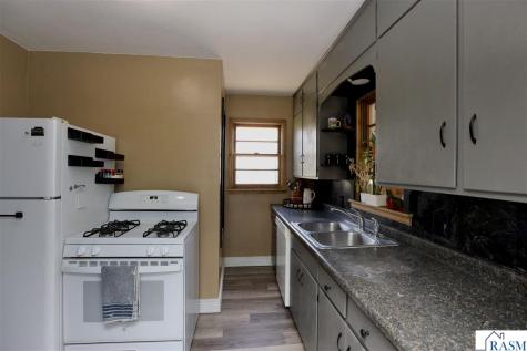 220 SE Adams Avenue Madelia MN 56062