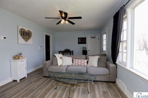 220 SE Adams Avenue Madelia MN 56062