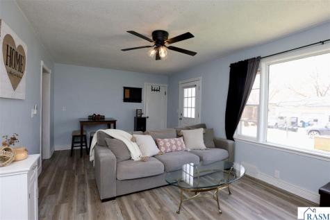 220 SE Adams Avenue Madelia MN 56062