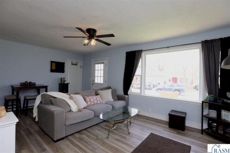 220 SE Adams Avenue Madelia MN 56062
