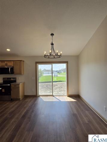 1132 Cullen Street St. Peter MN 56082-2538