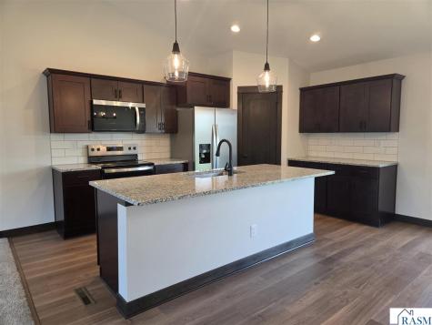 1132 Cullen Street St. Peter MN 56082-2538