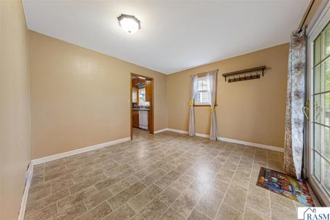 613 S Broadway Street New Ulm MN 56073