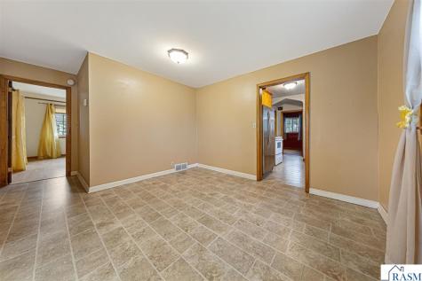 613 S Broadway Street New Ulm MN 56073