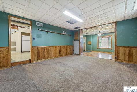 613 S Broadway Street New Ulm MN 56073