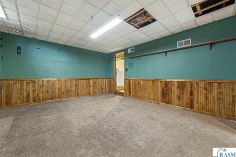 613 S Broadway Street New Ulm MN 56073