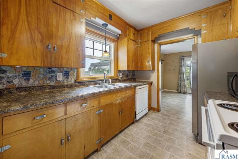 613 S Broadway Street New Ulm MN 56073