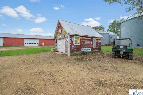 13462 620th Avenue Mapleton MN 56065