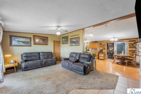 13462 620th Avenue Mapleton MN 56065