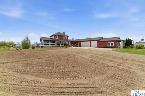 20811 Ocean Road Janesville MN 56048