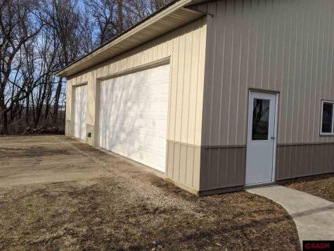 31077 601st Avenue Winthrop MN 55396