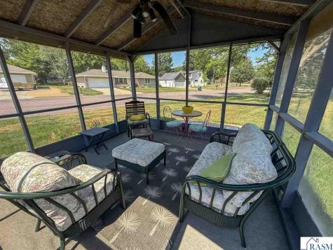 103 Camelsback Road New Ulm MN 56073