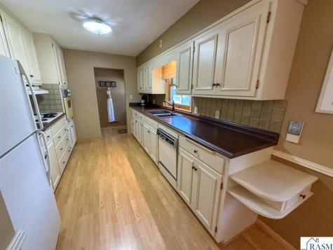 103 Camelsback Road New Ulm MN 56073