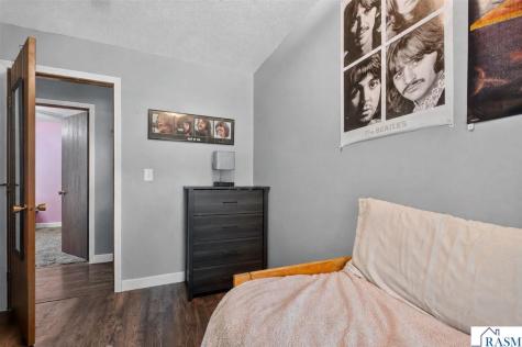 618 N 1 Street Waterville MN 56096