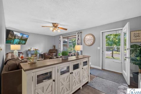 618 N 1 Street Waterville MN 56096