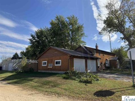 209 S Teal Street Janesville MN 56048