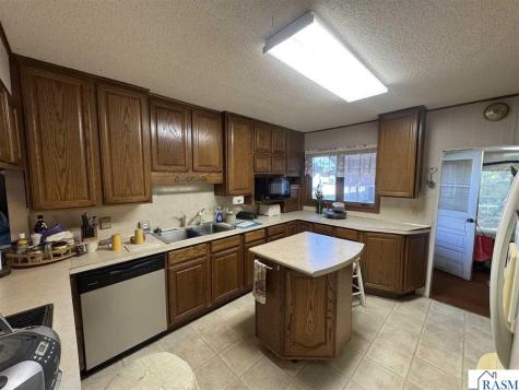 209 S Teal Street Janesville MN 56048