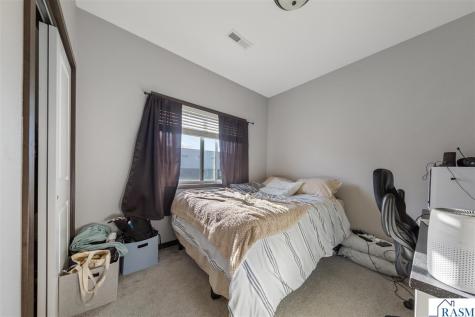 2194 Rolling Green Trail North Mankato MN 56003