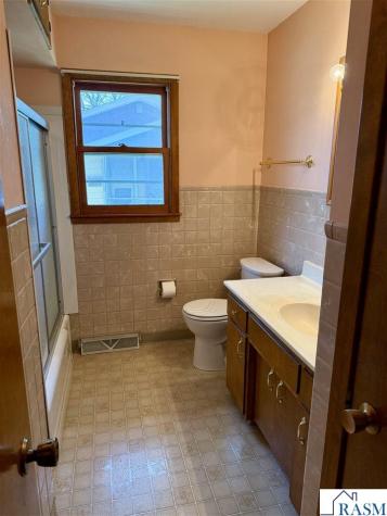 1101 N Armstrong Boulevard St. James MN 56081-1208