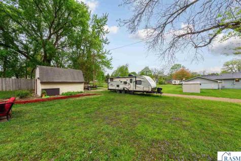 220 S Montgomery Avenue Le Center MN 56057