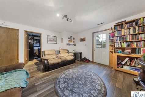 220 S Montgomery Avenue Le Center MN 56057