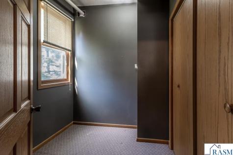 725 S Minnesota Street New Ulm MN 56073