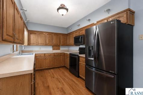 127 E Higbie Avenue Minnesota Lake MN 56068