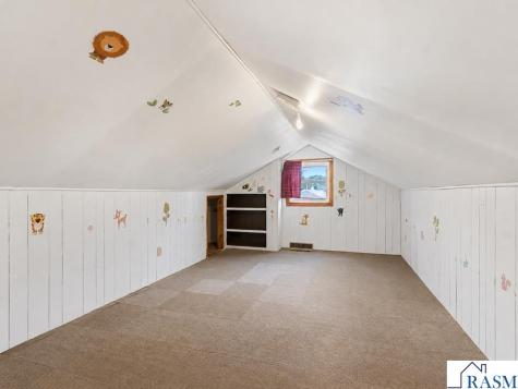 127 E Higbie Avenue Minnesota Lake MN 56068
