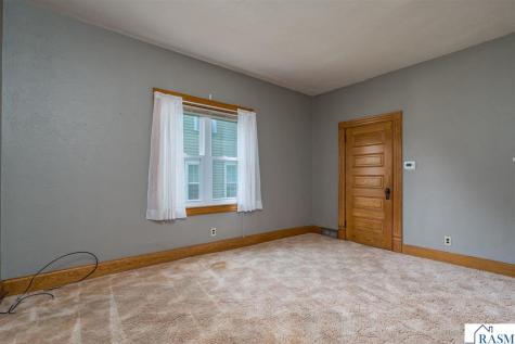 408 Main Street Le Sueur MN 56058