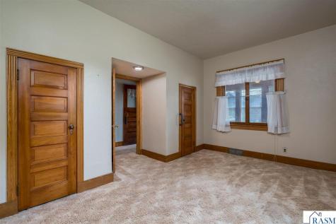 408 Main Street Le Sueur MN 56058