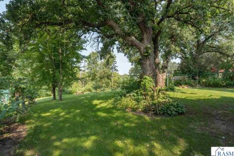 408 Main Street Le Sueur MN 56058
