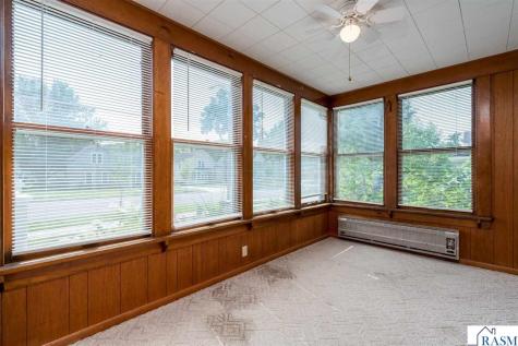 408 Main Street Le Sueur MN 56058