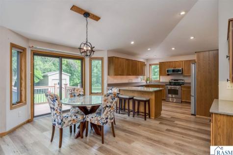 120 Sunburst Circle Mankato MN 56001-4792