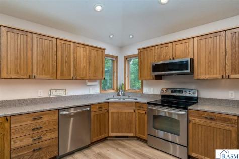 120 Sunburst Circle Mankato MN 56001-4792