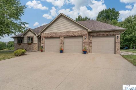 120 Sunburst Circle Mankato MN 56001-4792