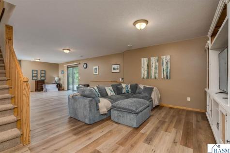 120 Sunburst Circle Mankato MN 56001-4792