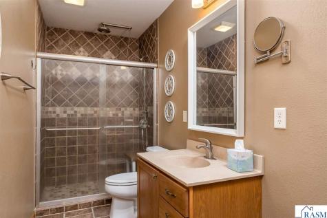 120 Sunburst Circle Mankato MN 56001-4792