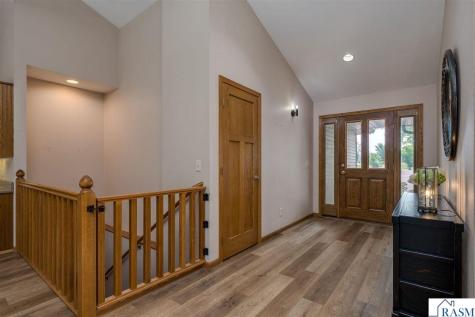 120 Sunburst Circle Mankato MN 56001-4792