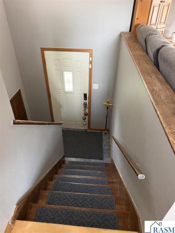 513 Homestead Road Mankato MN 56001
