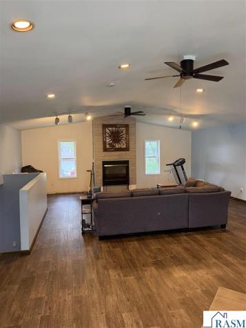 513 Homestead Road Mankato MN 56001