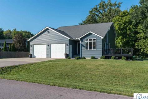200 Mapleridge Drive Mankato MN 56001