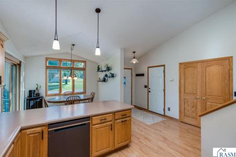 200 Mapleridge Drive Mankato MN 56001
