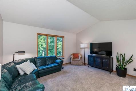 200 Mapleridge Drive Mankato MN 56001