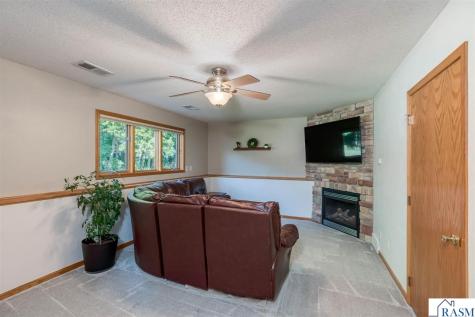 200 Mapleridge Drive Mankato MN 56001