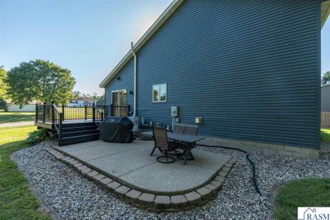 200 Mapleridge Drive Mankato MN 56001
