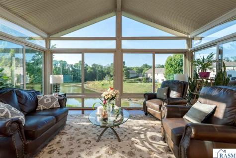 116 Rosewood Drive Mankato MN 56001