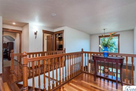116 Rosewood Drive Mankato MN 56001