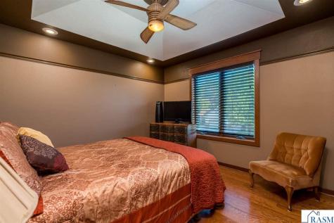 116 Rosewood Drive Mankato MN 56001