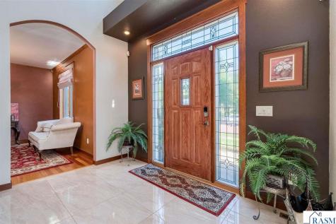 116 Rosewood Drive Mankato MN 56001