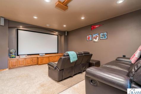 116 Rosewood Drive Mankato MN 56001